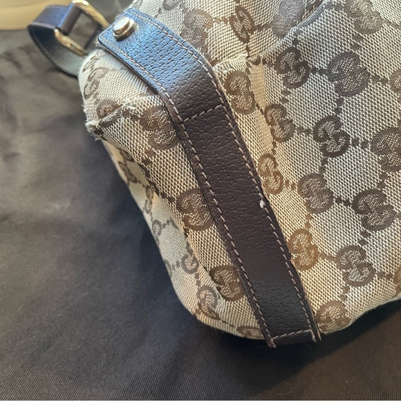 Gucci Medium Canvas Abbey Purse - Picture 5 of 16